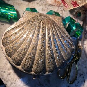 Ornate Fred Zimbalist Hand Etched Clamshell Jewelry Box